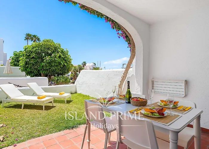 Garden Relax With Heated Pool Views Fc15 Lejlighed